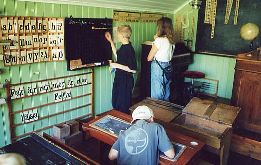 Bild frn skolmuseet i sseby-Garn (foto: Peter von Schoultz)